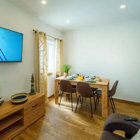 Casa Estrela Do Mar * Албуфейра